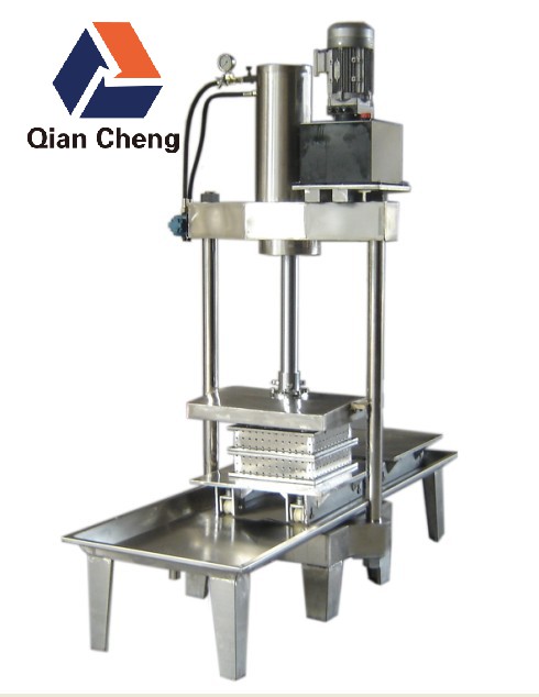 自带泵智能液压机