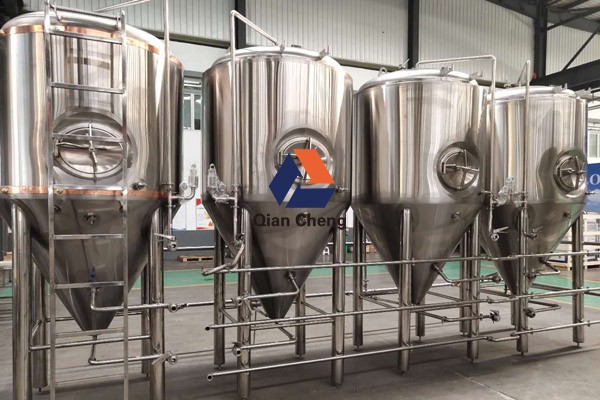 豪鲁1000L啤酒发酵设备